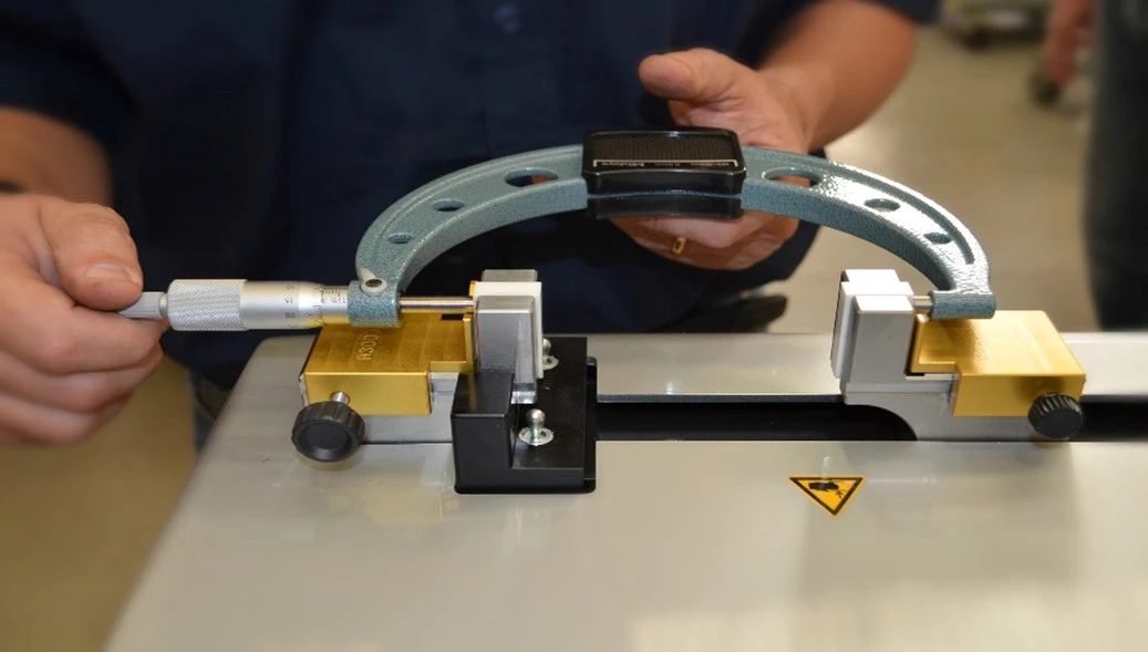 Bancs de réglage série TR gv metrology avec micromètre 1