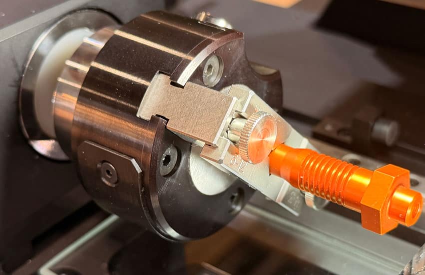 Mandrin 2 ou 6 mors pour la machines plein champ FOX TurnX200 projecteur de profil numérique